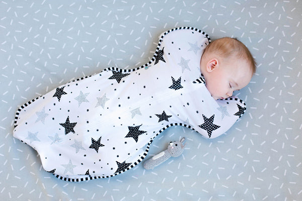 Unipussi, peitto ja kapalo – suojaa nukkuvalle vauvalle