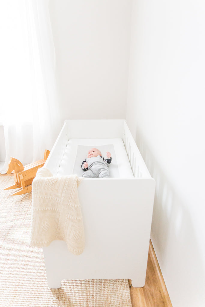 The baby’s sleeping rhythm and how to support it – three tips for better nights